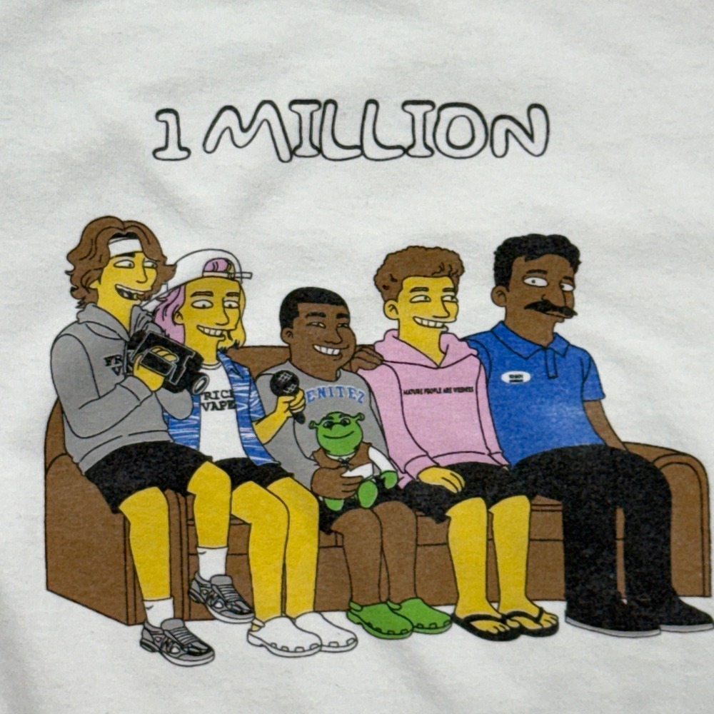 Baylen Levine 1 Million Subscribers T Shirt Mens M Simpsons Style YouTube Merch